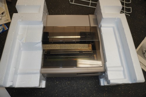 Original Commodore 64 C1526 Printer in Original Box Mint but Not Working - Afbeelding 6 van 8