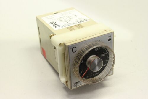 OMRON E5C2R20PD E5C2 R20P D Temperaturregler DIGITAL E5C2-R20P-D