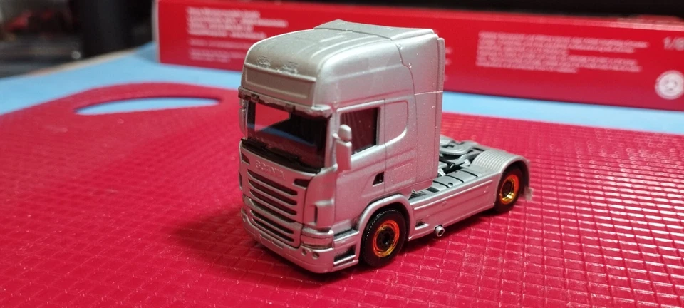 4 trattori herpa vari Mercedes Man Scania Herpa scala 1/87 H0 - Immagine 3 di 4