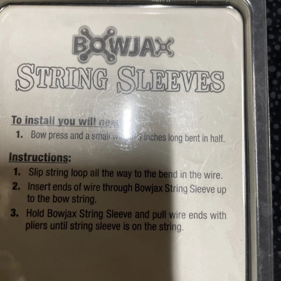 Bowjax String Sleeves Red 4 Pack - Image 3 of 3