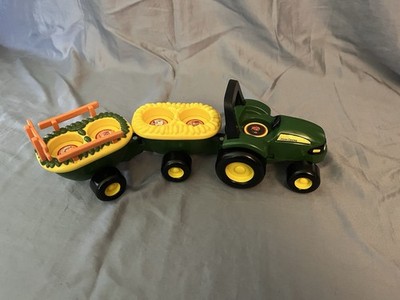 Tomy- John Deere Farm Tractor Hay Ride W/ Animal Sounds, No Animals, Working