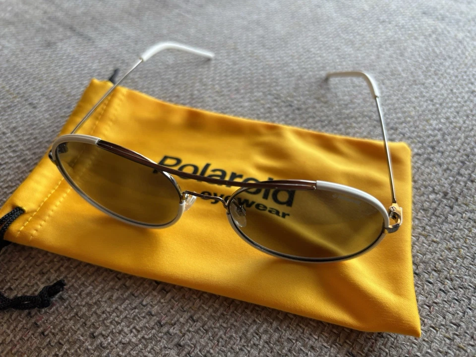 Nuovi Occhiali Polaroid Polarizzati Unisex - Immagine 2 di 4