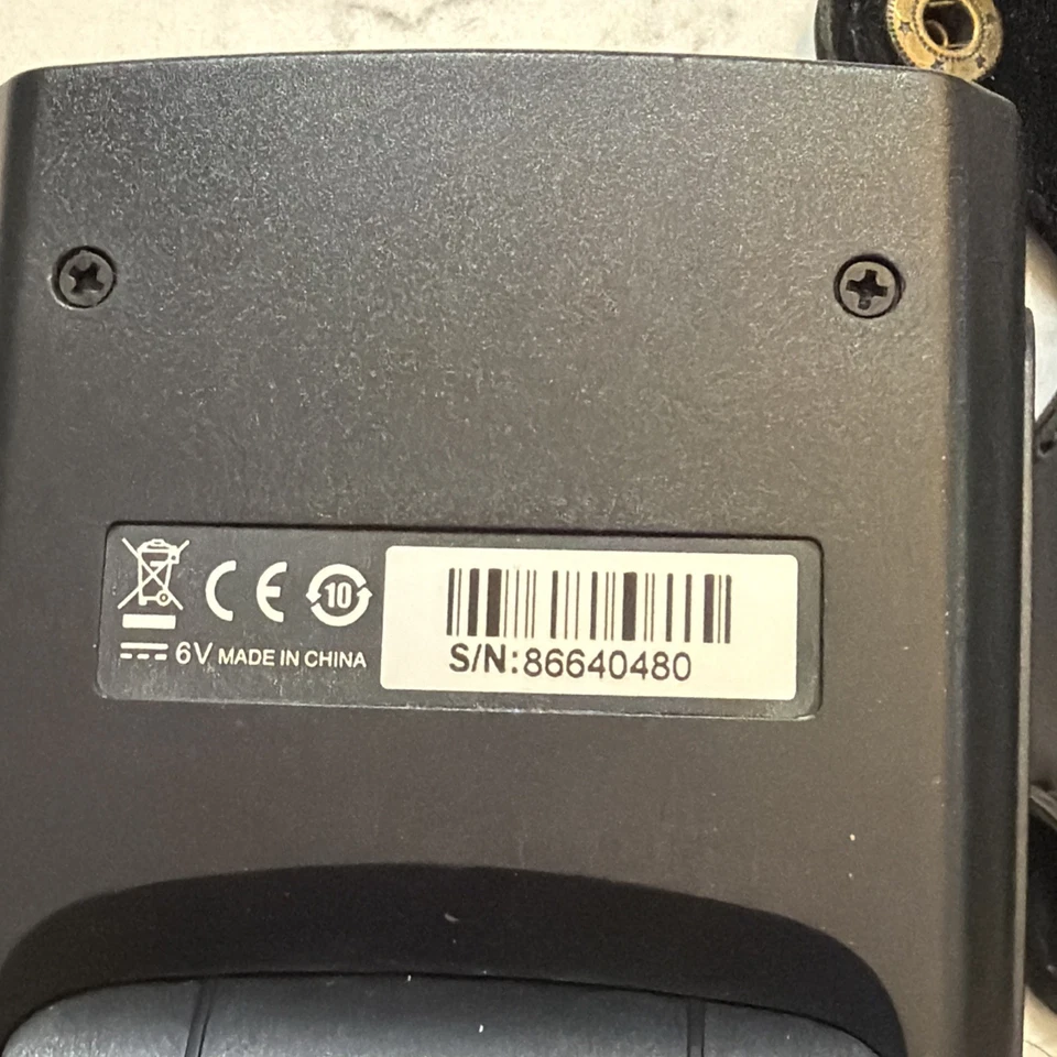 Neewer NW-561 LCD Screen Flash Speedlite Kit for Canon and Other DSLR Cameras - Image 3 of 4