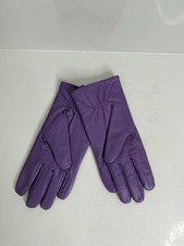 NWOT Womens Purple Leather Gloves Size E/M Li...