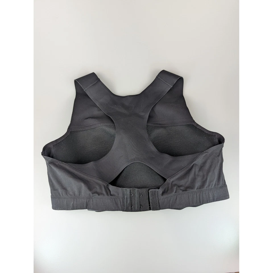 Sutiã esportivo Chantelle suporte médio alto impacto malha preta ventilação M $89 - Imagem 2 de 4