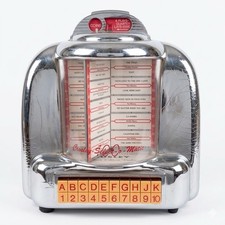 Vintage Crosley CR-9 Select-O-Matic Diner Jukebox Radio - Collectors Edition
