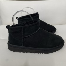 UGG Brand Ultra Mini Boots Sz 2 Kids Youth Girls Classic Black Slip On Shearling