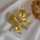 Trifari Vintage Gold Tone Leaf Brooch Signed Nature Theme Fashion Jewelry 2.5 in