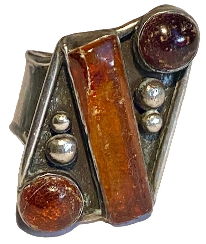 Anillo de escultura brutalista modernista artesanal estudio ámbar plata firmado 1978 7,5 Foto 3 de 4