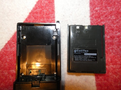 Vintage Retro Mitsubishi  Mobile Cell Phone With Car Charger MT599 Rare - Picture 8 of 9