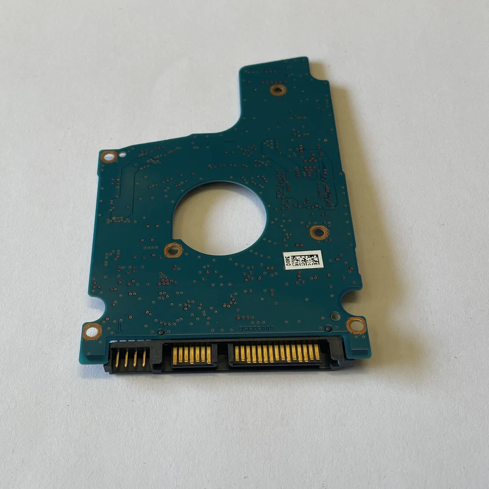 Toshiba 0HN7VH 2.5" SATA HDD PCB Board G003235C FW AV001D MQ01ACF032 - Image 3 of 4