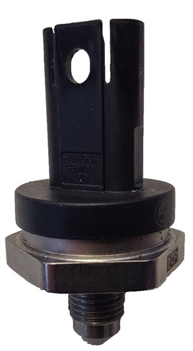 BMW 1 3 E82 E90 E91 E92 N54 Benzin Einspritz Leitung Sensor Rohr 7622231