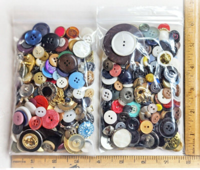 100++ Vintage & New Thread Free Sewing Buttons for Crafts in 1/4 Lb Lots