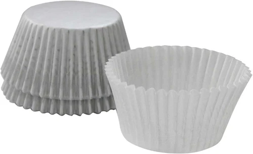 Cupcake Creations Silver Cupcake Cases Pack of 32, Baking Supplies - Picture 1 of 1