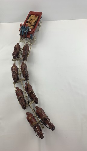 Vintage Cast Iron 8 Horse Team with Riders, Doggie, Wagon and Barrels COMPLETE! - Picture 6 of 7