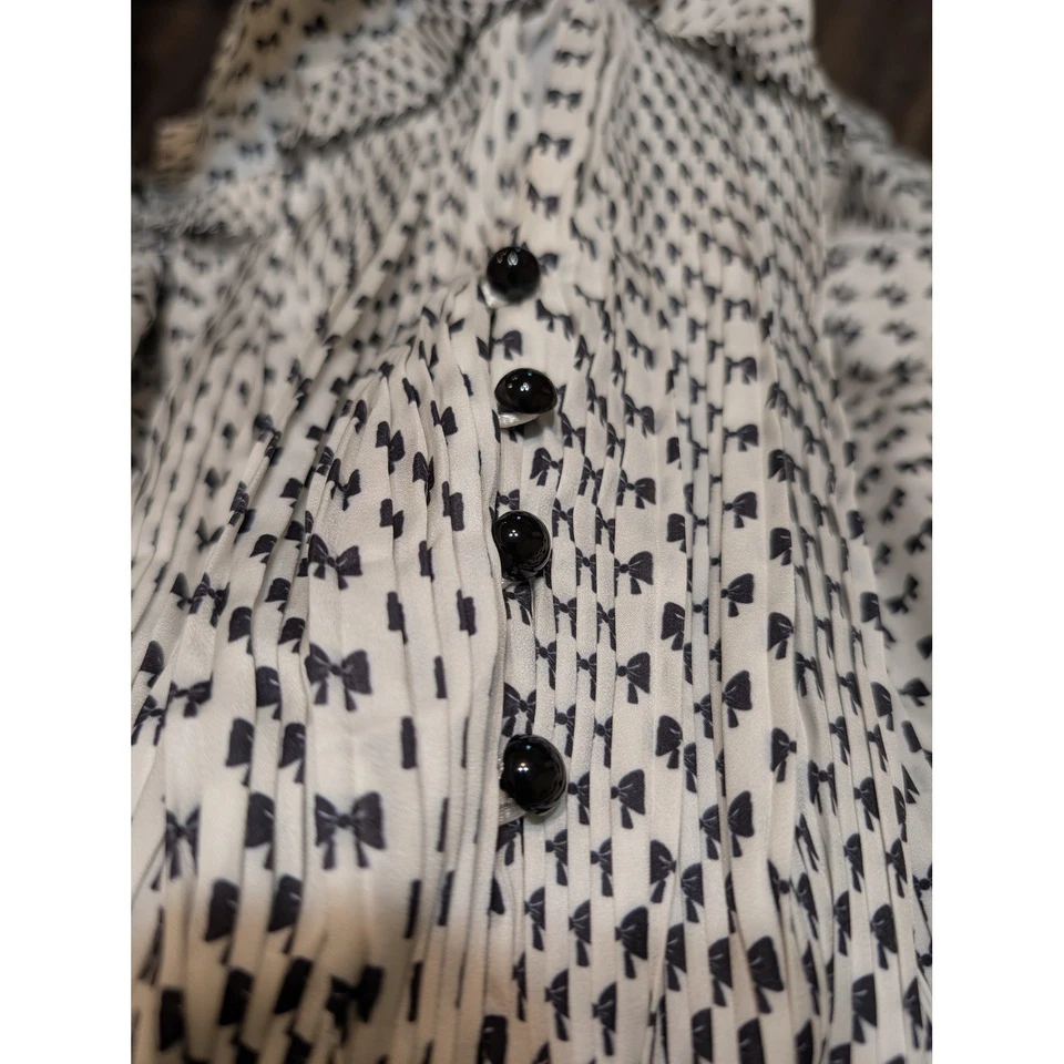 Vestido midi Kathie K blanco negro estampado de lazo con volantes manga larga talla 0 hecho en EE. UU. Foto 3 de 4