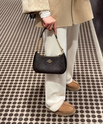 Coach Teri Women's Shoulder Bag In Signature Canvas - Chalk (CA548