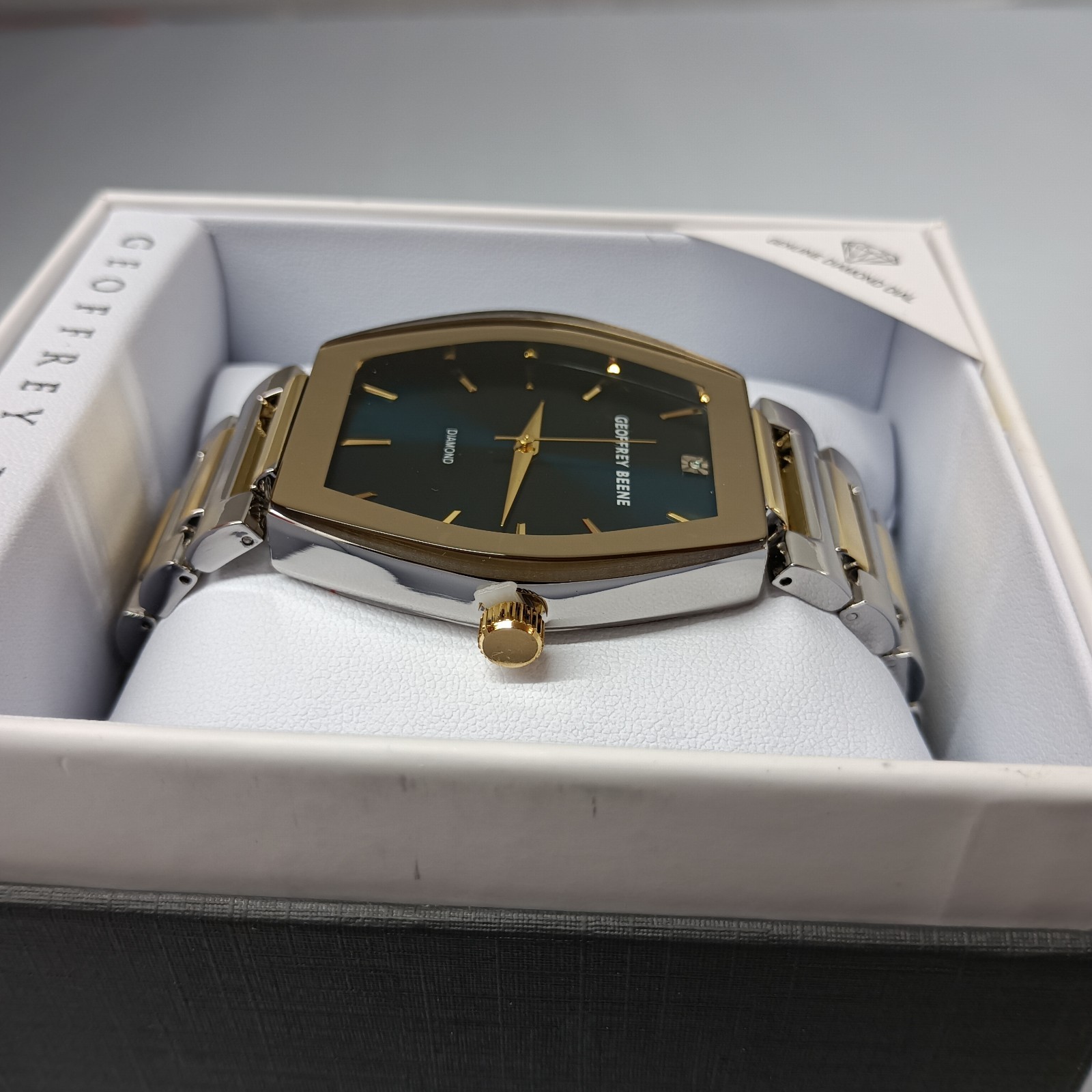 Geoffrey Beene Gen Diamond Bracelet Strap Watch With Clasp Closure 42 ...