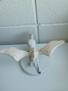 Papo White Winged Pegasus - Very elegant! Measures 6.5" Tall & Wingspan 8.5"