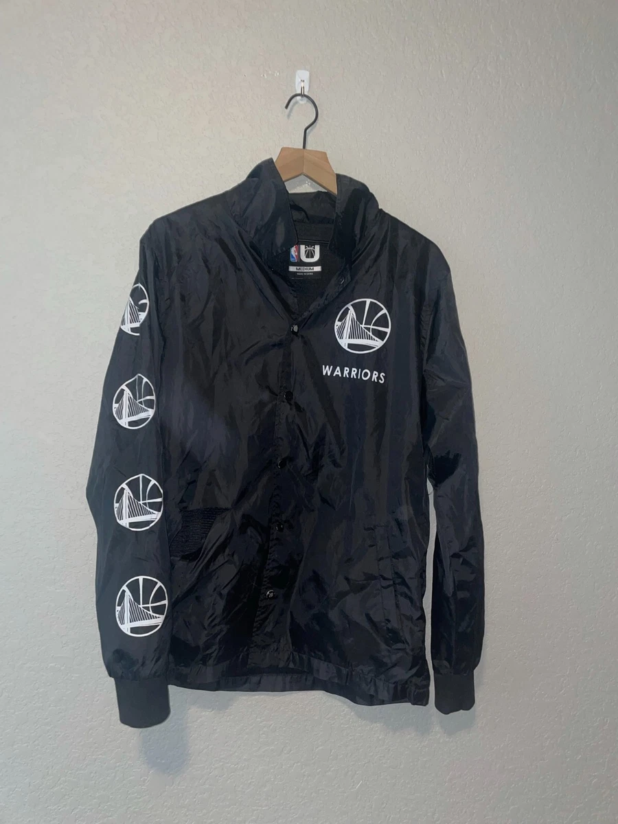 Retro NBA Golden State Warriors Basketball Black White Light