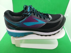 womens brooks ghost 10 gtx