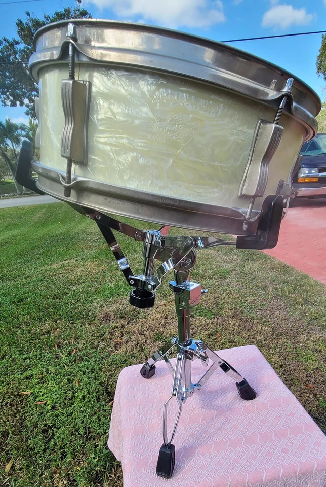 Винтажные кольца Ludwig 14 дюймов 6 зажимов состаренные морской жемчуг красное дерево/дуб все 76 на циферблате барабана - Изображение 2 из 4