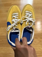 VINTAGE 2002 Nike Waffle Trainer Yellow Blue 302473-741 Without Original Box