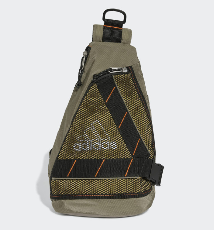 рюкзак adidas на одно плечо спортивная сумка унисекс повседневная дорожная сумка Черный JC5983 10790₽