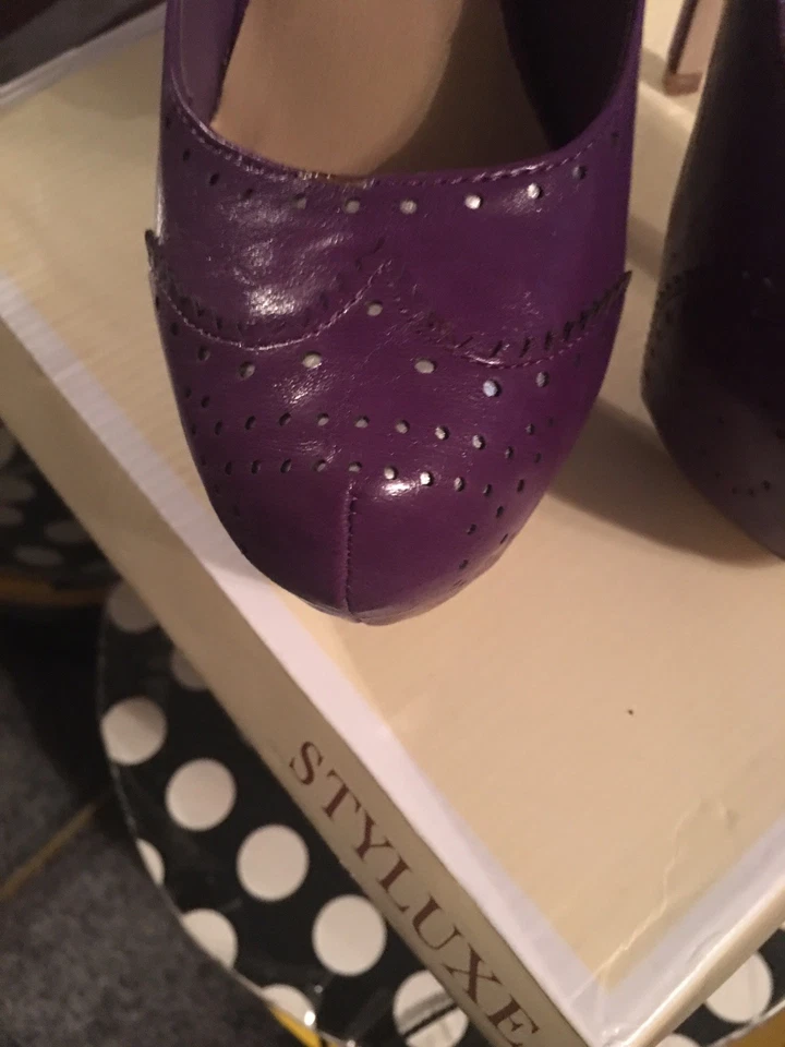 Tacones de aguja ciruela lluvia púrpura 7,5 N/W caja Foto 2 de 4