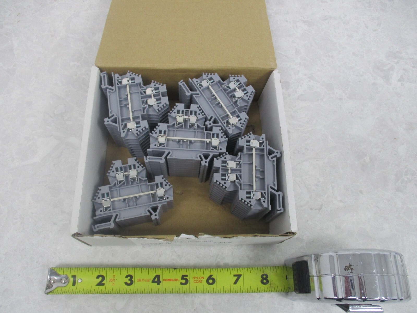 LOT OF 42 DINnectors EURO D4-2 TERMINAL BLOCKS, 4MM, 600V, 30A, T1814