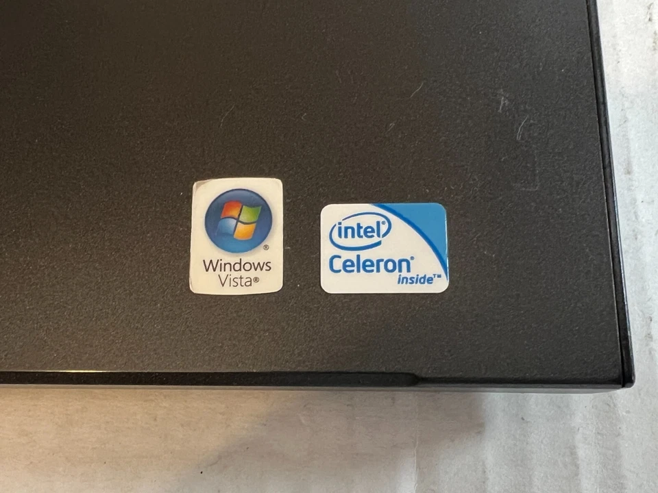 Dell Vostro 1520 Laptop Intel Celeron 575 2.00GHz Screen 15.6" Ram 2GB - Image 4 of 4