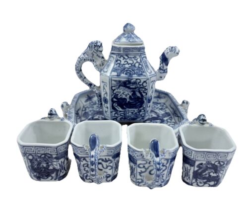 Set da tè vintage blu e bianco drago cinese teiera 4 tazze vassoio porcellana - Foto 2 di 4