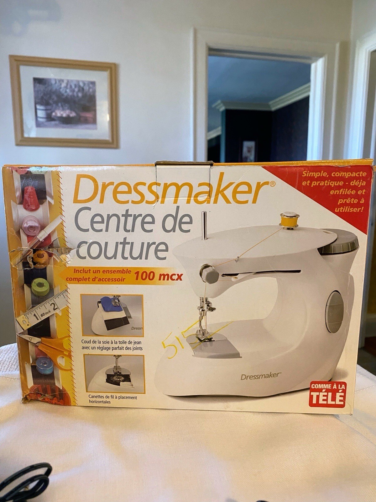 Dressmaker Sewing Machine Model 998B Excellent Used Condition eBay