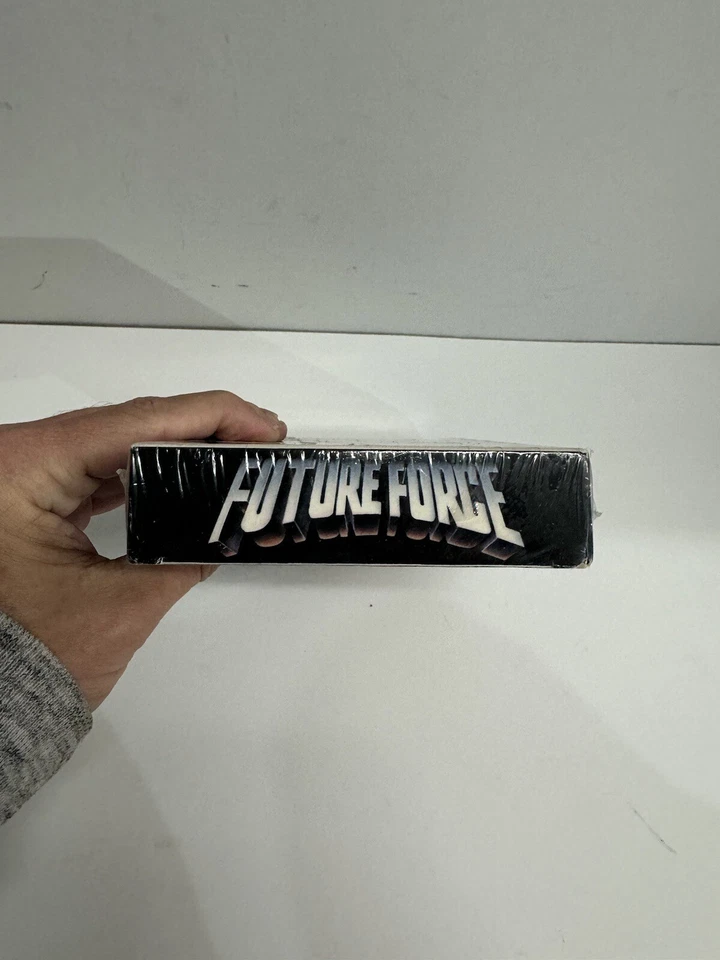 Future Force (VHS 1989) David Carradine Cult Classic OOP VTG-**SEALED**!!! Foto 3 de 4