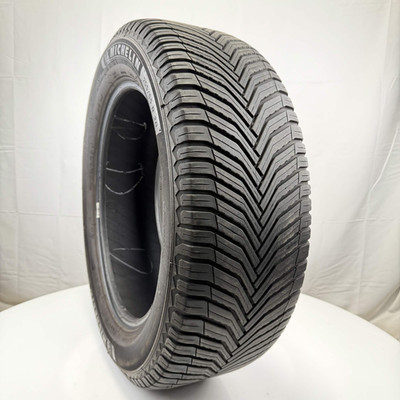 Used 255/55R20 Michelin CrossClimate 2 110V 8/32 (DOT 24)