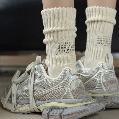 2 Pairs Crew Socks Unisex Stay Positive Trendy Street Comfort Causal Slouch Sock