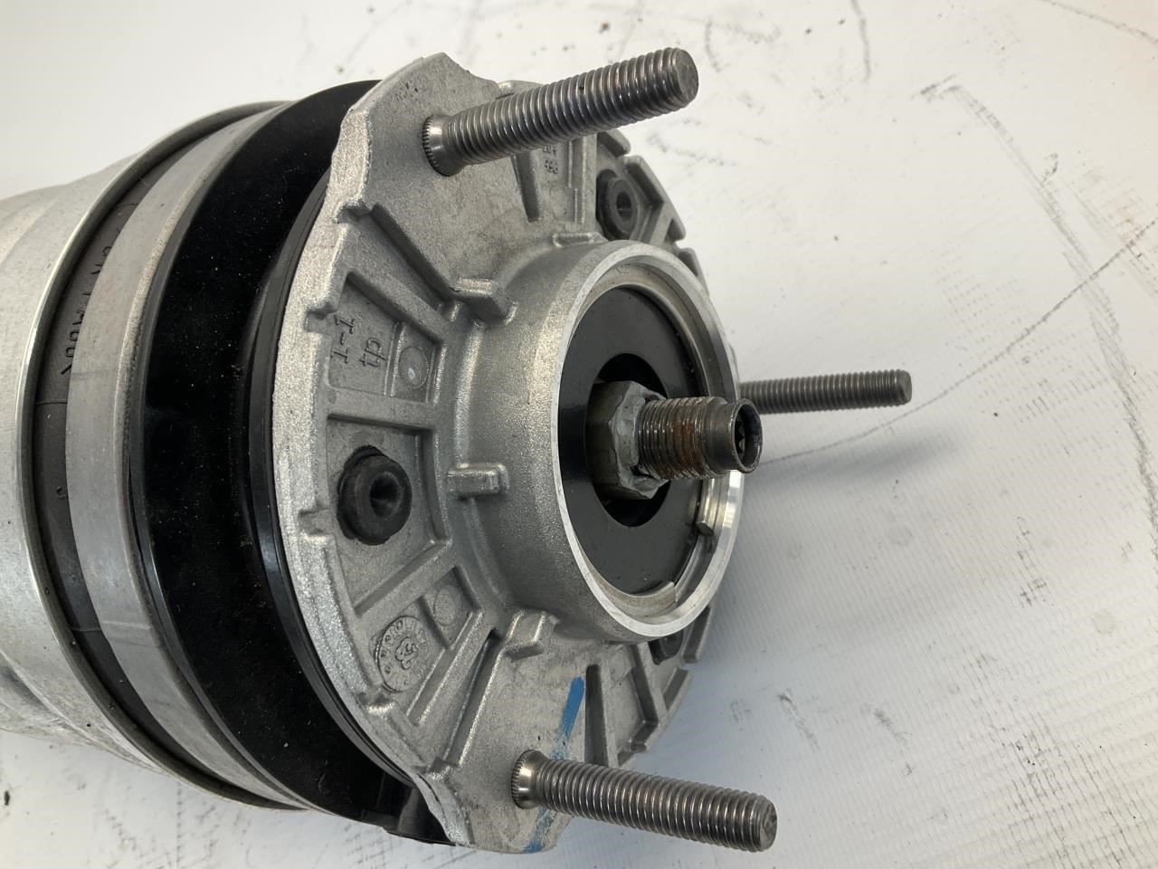23-24 Maserati GranTurismo M189 Front Left Driver Strut Shock Absorber Q