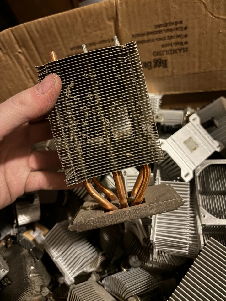 Lot Of 55lbs Of Computer Aluminum Heat Sinks Large & Small Variety - Image 3 of 4