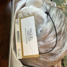 Raquel Welch Collection Winner Short Tapered Wig, average Size R60 White Mist