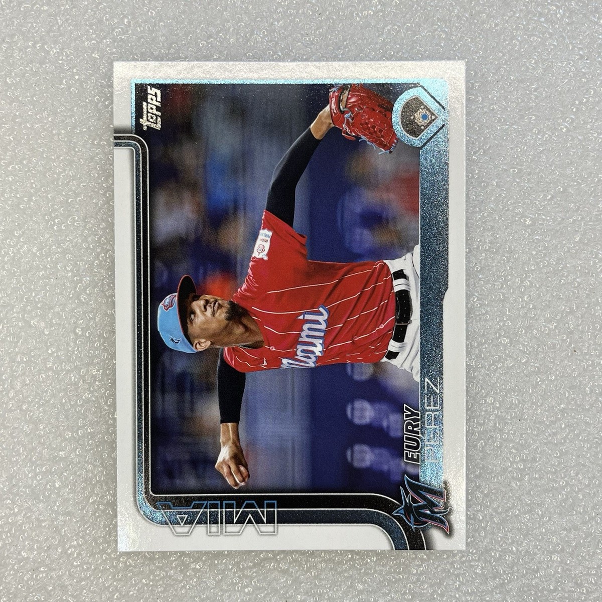 Eury Pérez, Walker Buehler 2024 Donruss #19 Eury Perez, Miami Marlins - Red and Blue