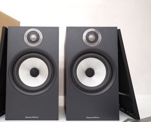 Bowers & Wilkins 606ブラック g749606MB-F.jpg