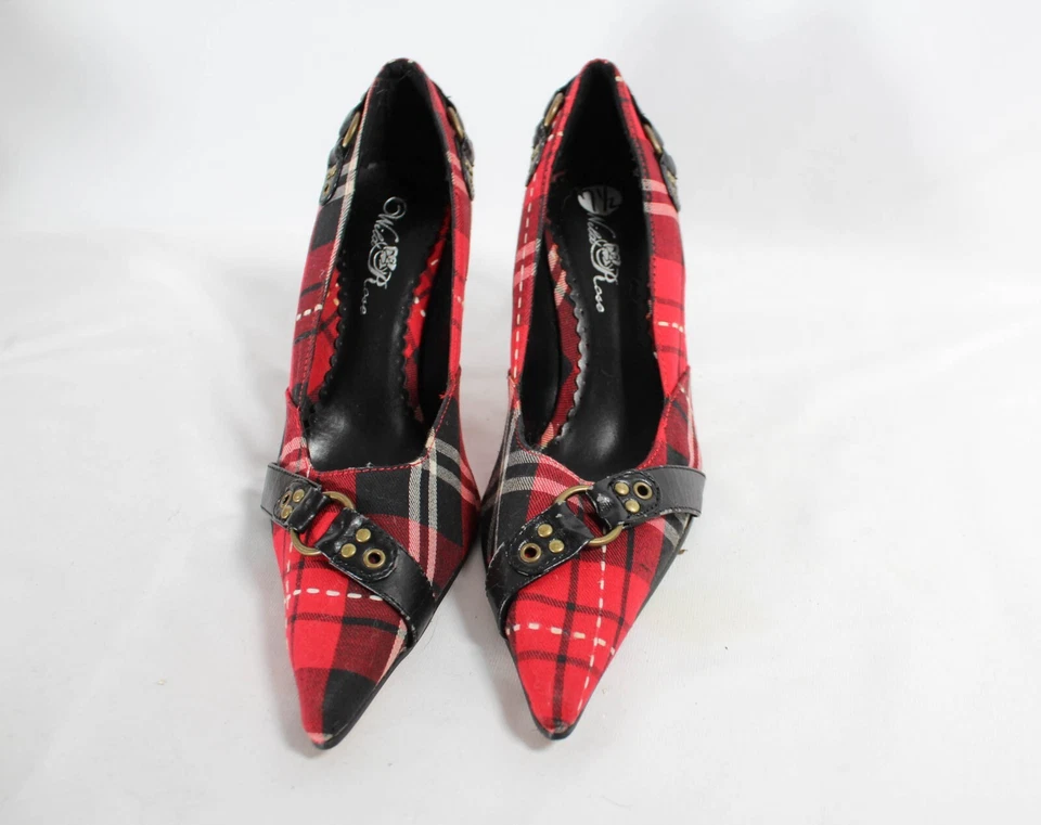 Tacones altos vintage Y2K punta roja tartán a cuadros talla 7 1/2 punk y emo gótico Foto 2 de 4