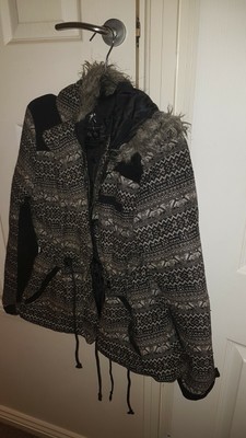 Atmosphere coat size 14 black and white 