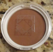 NEW OFRA COSMETICS BRONZER VERSATILE MATTE FULL SIZE