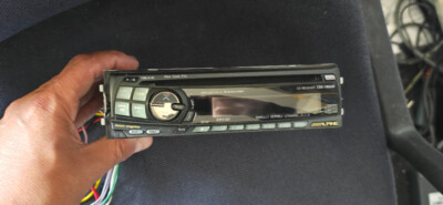 Autoradio CD Receiver ALPINE CDE-7860R top Zustand