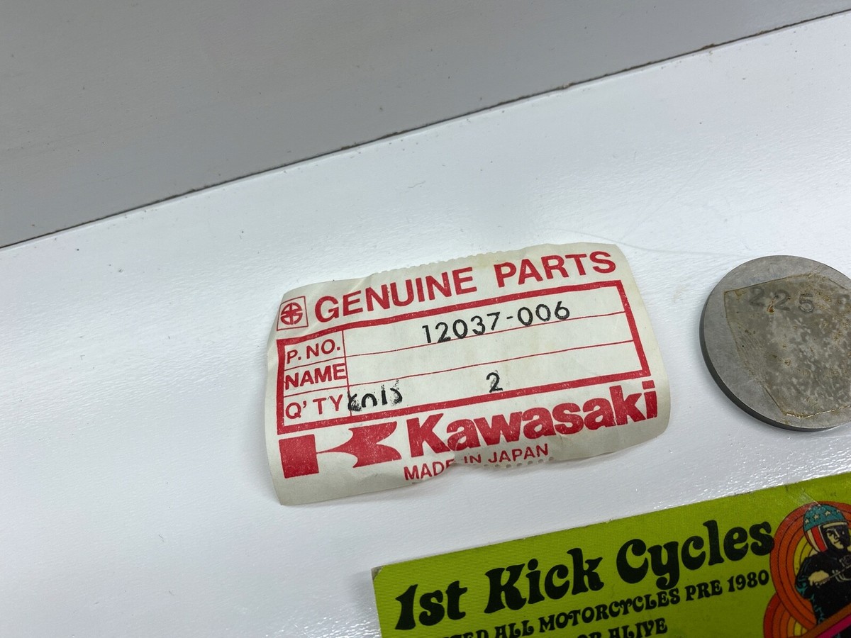 Kazumamacyan　0425 NOS Kawasaki 2.25 VALVE SHIM Z1 900 Kz900 Kz1000 Kz1100