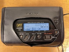Sony TCD-D8 DAT Walkman Portable Recorder Tested Working w/ Case  AC Adapter