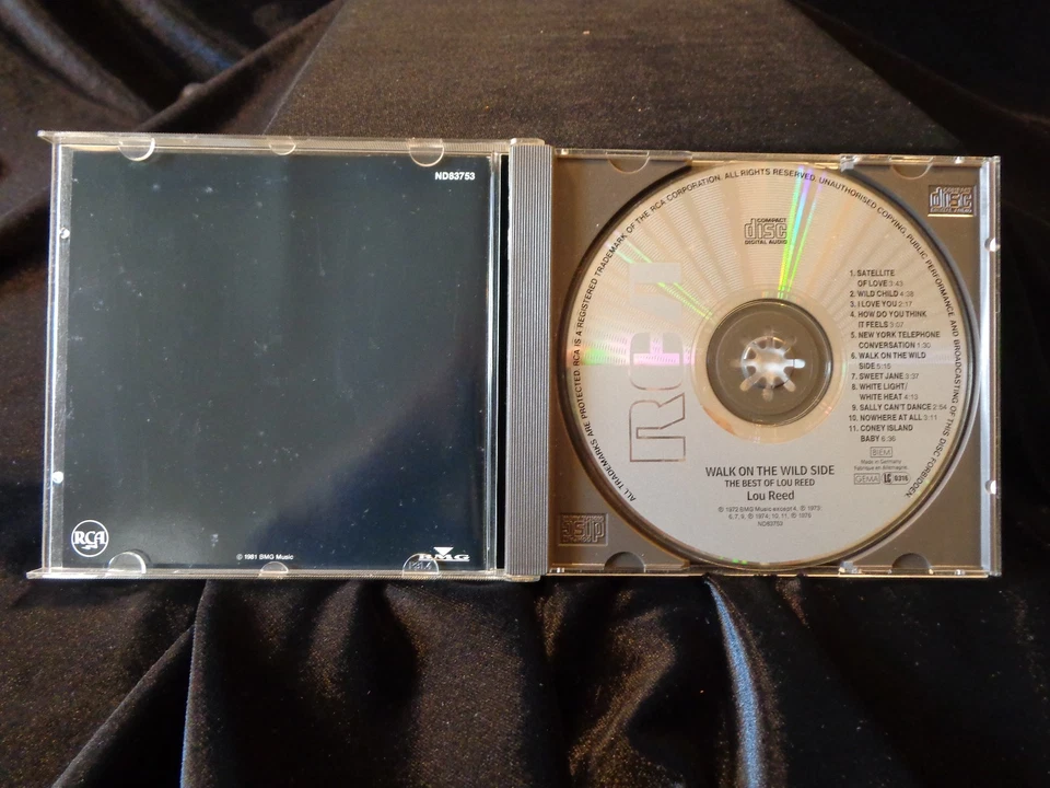 CD LOU REED "Walk on te wild Side" Best of... 11 Songs Zustand: neuwertig - Bild 2 von 3