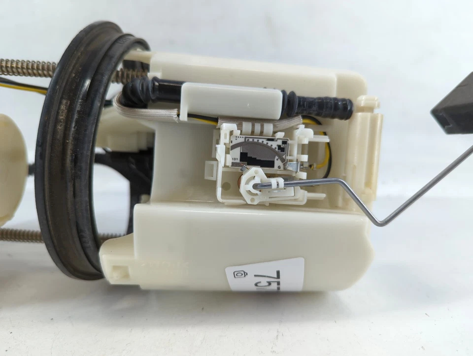 Conjunto de bomba de combustible eléctrica Honda Civic 2006-2011 JHOYE Foto 3 de 4