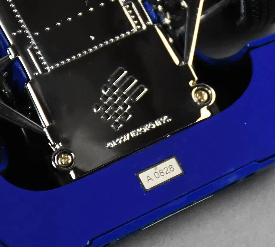 Exoto Tyrrell Ford 003 F1 1:18 Jackie Stewart 1971 Gran Premio de Canadá Clásicos Foto 3 de 3